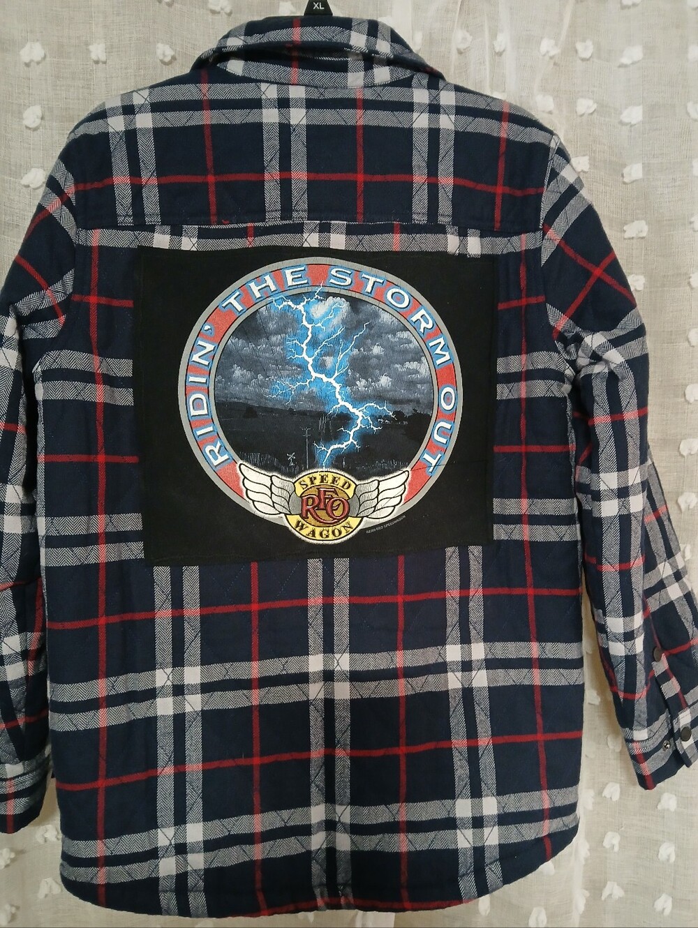 Custom Upcycled REO Speedwagon "Ridin' The Storm Out" Plaid Flannel - Picture 3 of 5